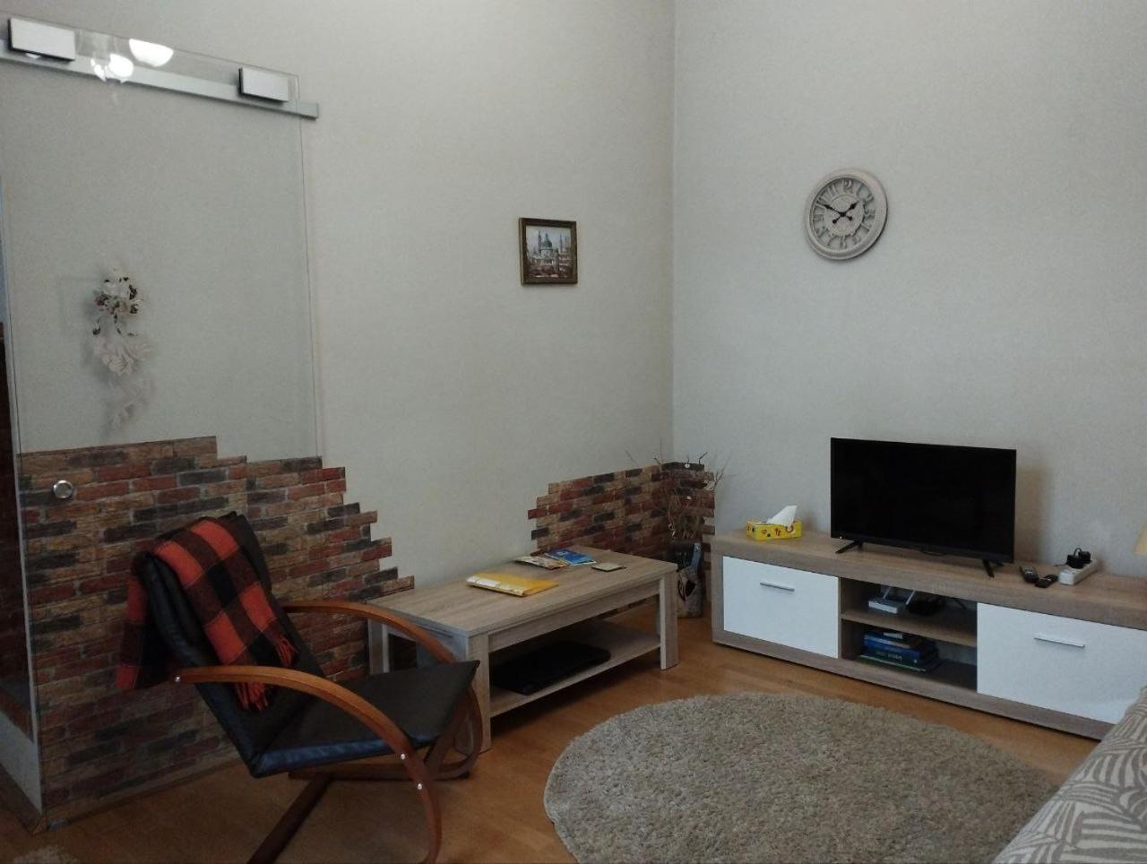 Family Stay In Lwów Zewnętrze zdjęcie